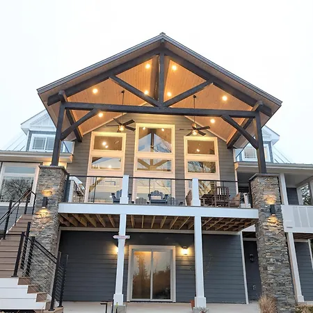 Coronacove - New Luxury Retreat With Private Beach, Views And Sunsets!